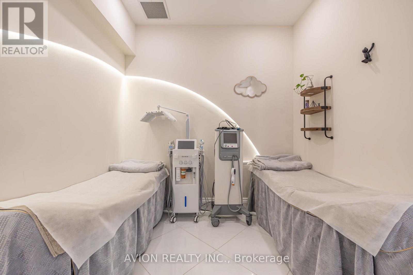 515 Wilson Avenue, Toronto, Ontario  M3H 1V1 - Photo 13 - C13448276