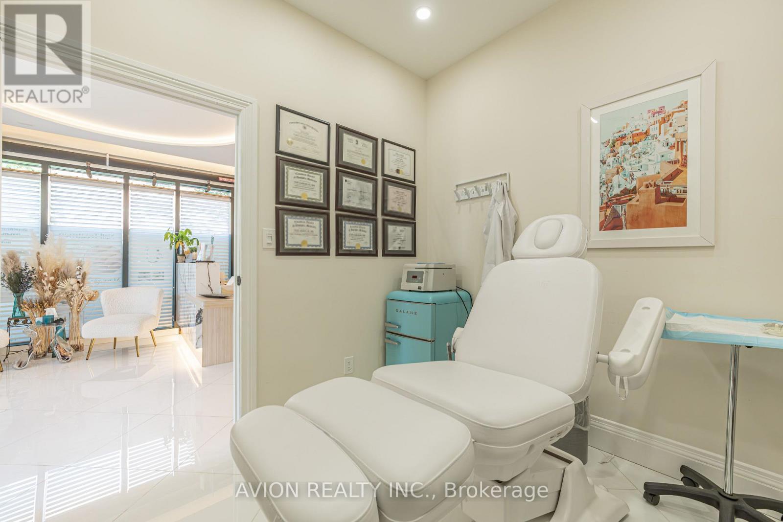 515 Wilson Avenue, Toronto, Ontario  M3H 1V1 - Photo 25 - C13448276