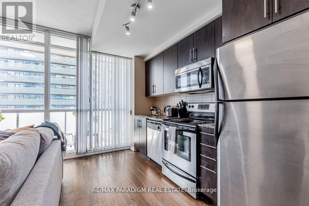 1111 - 55 Bremner Boulevard, Toronto, Ontario  M5J 0A6 - Photo 11 - C13448320