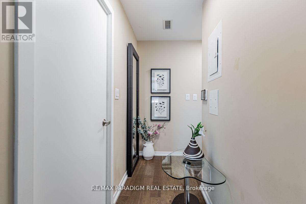 1111 - 55 Bremner Boulevard, Toronto, Ontario  M5J 0A6 - Photo 3 - C13448320