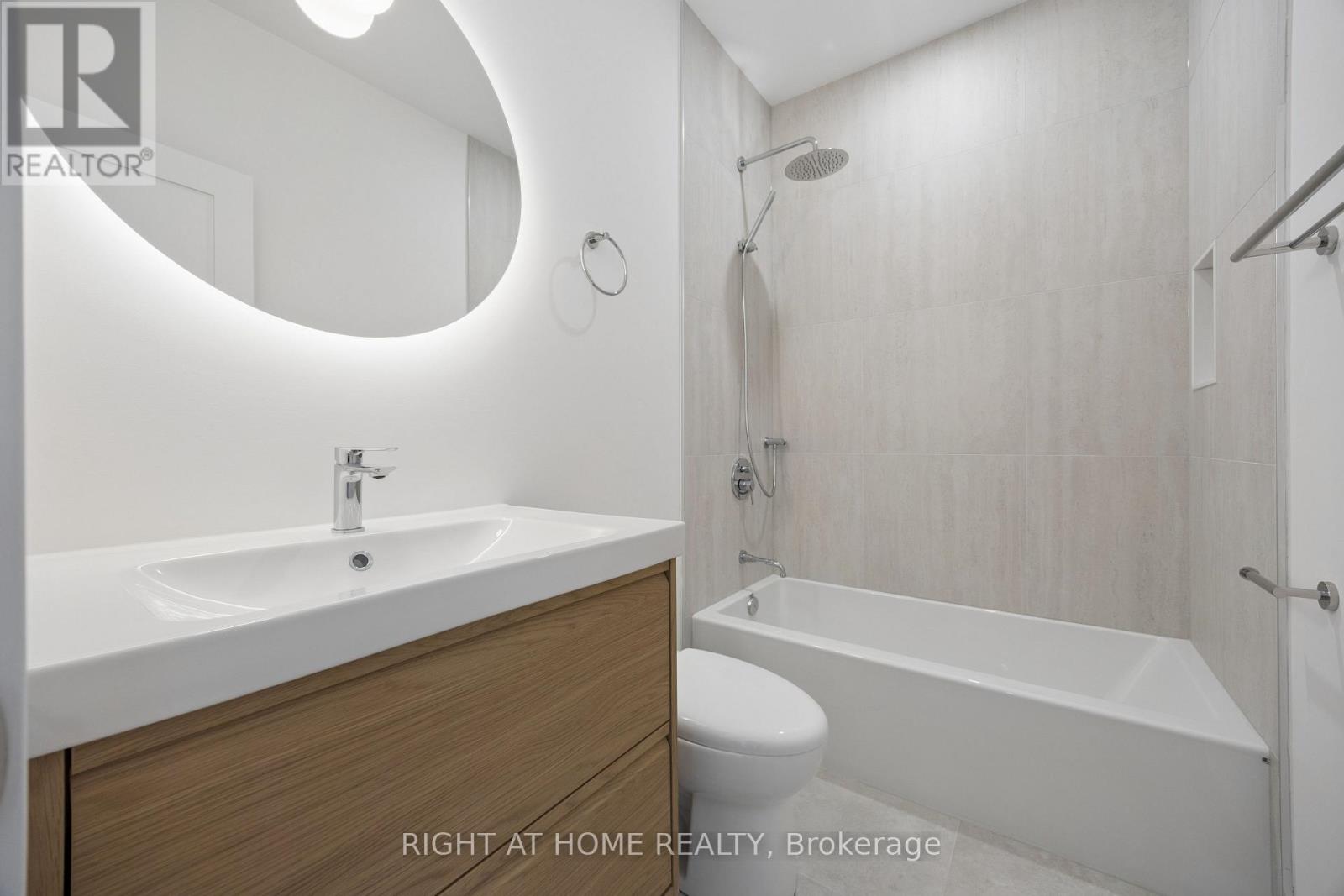 5 - 91 Barton Avenue, Toronto, Ontario  M6G 1P7 - Photo 15 - C13448340
