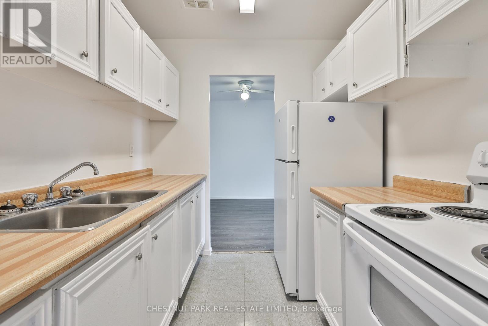 409 - 900 Glen Street, Oshawa, Ontario  L1J 5Z4 - Photo 5 - E13448284