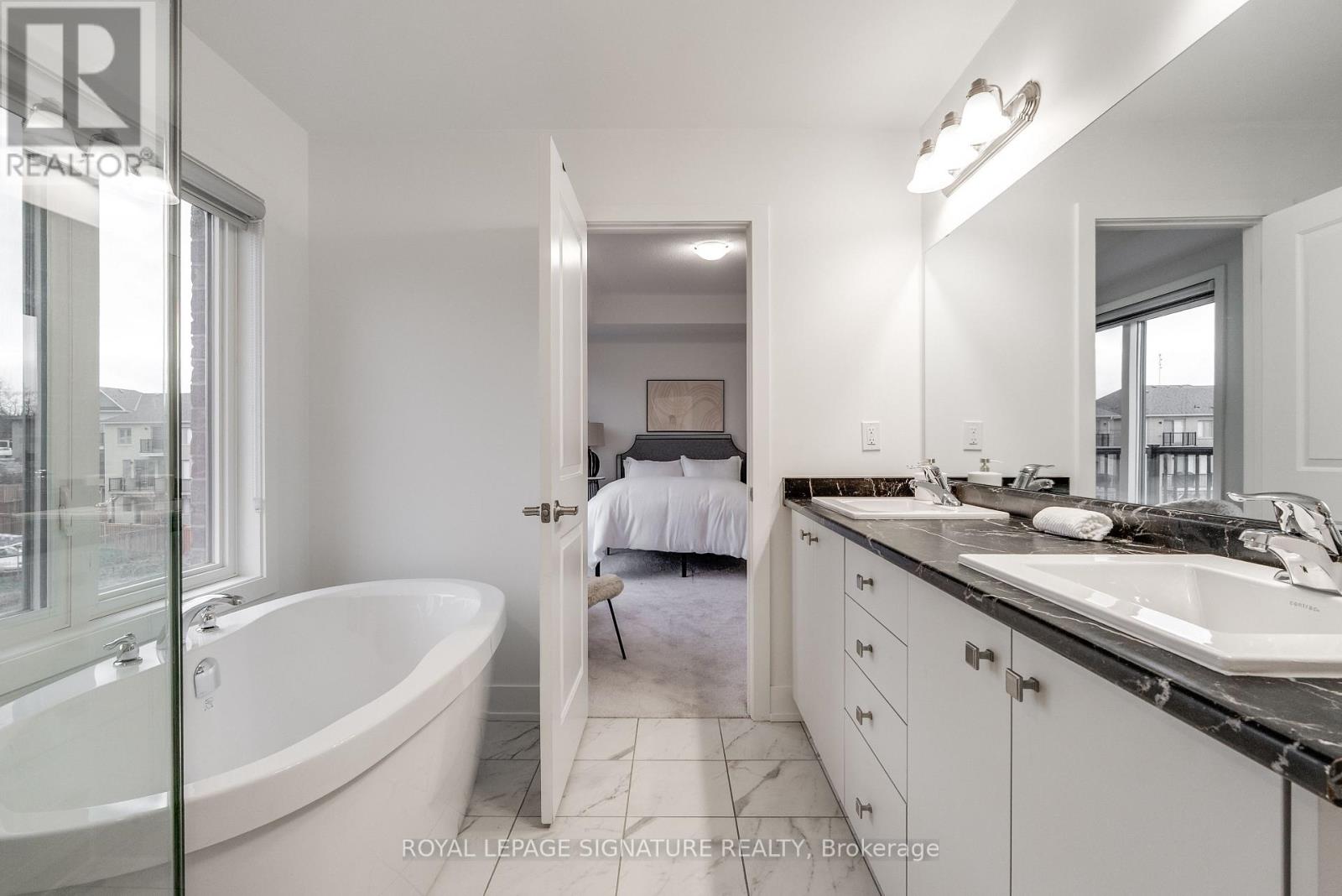 10 Sobczak Drive, Whitby, Ontario  L1N 1B3 - Photo 14 - E13448326