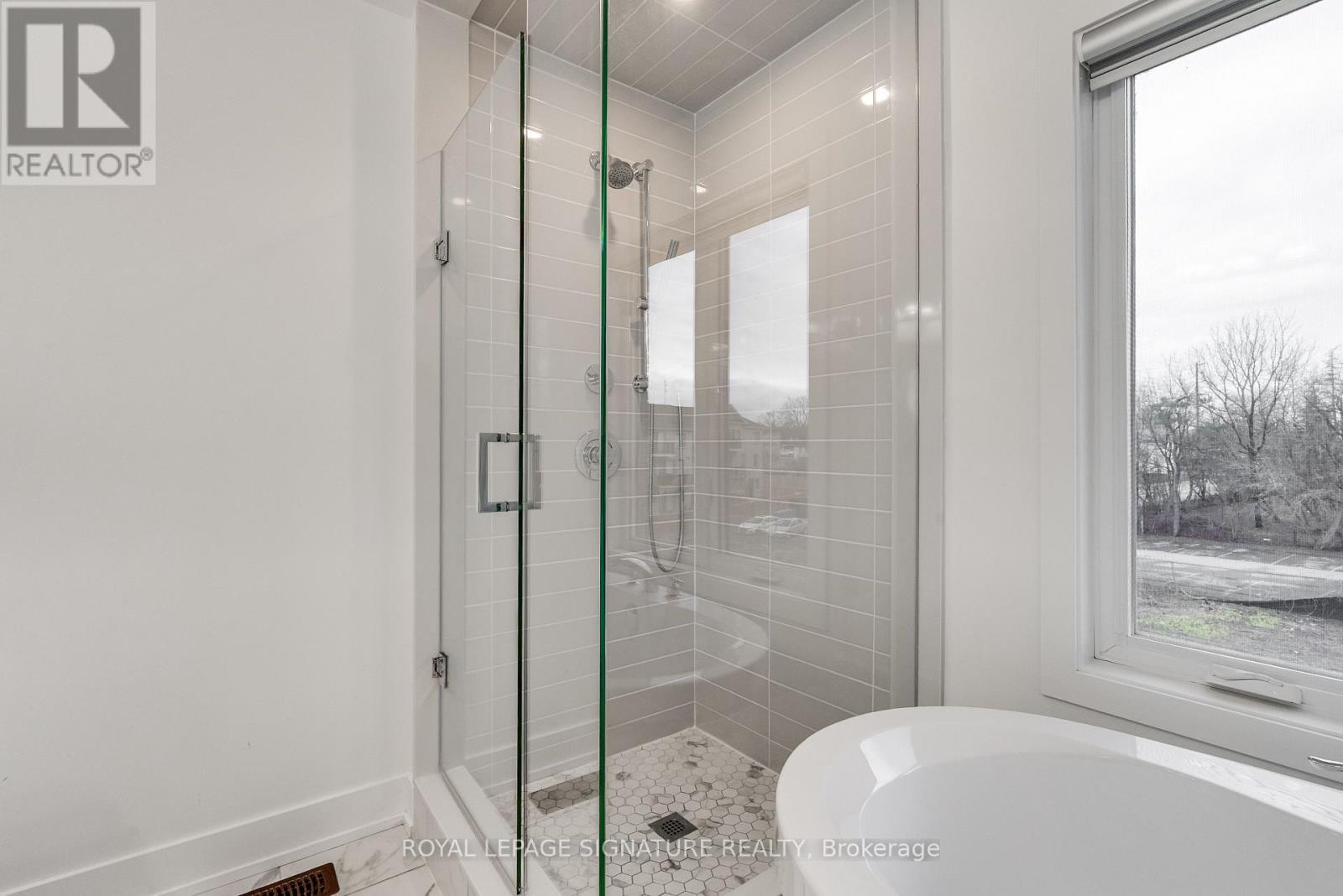 10 Sobczak Drive, Whitby, Ontario  L1N 1B3 - Photo 15 - E13448326