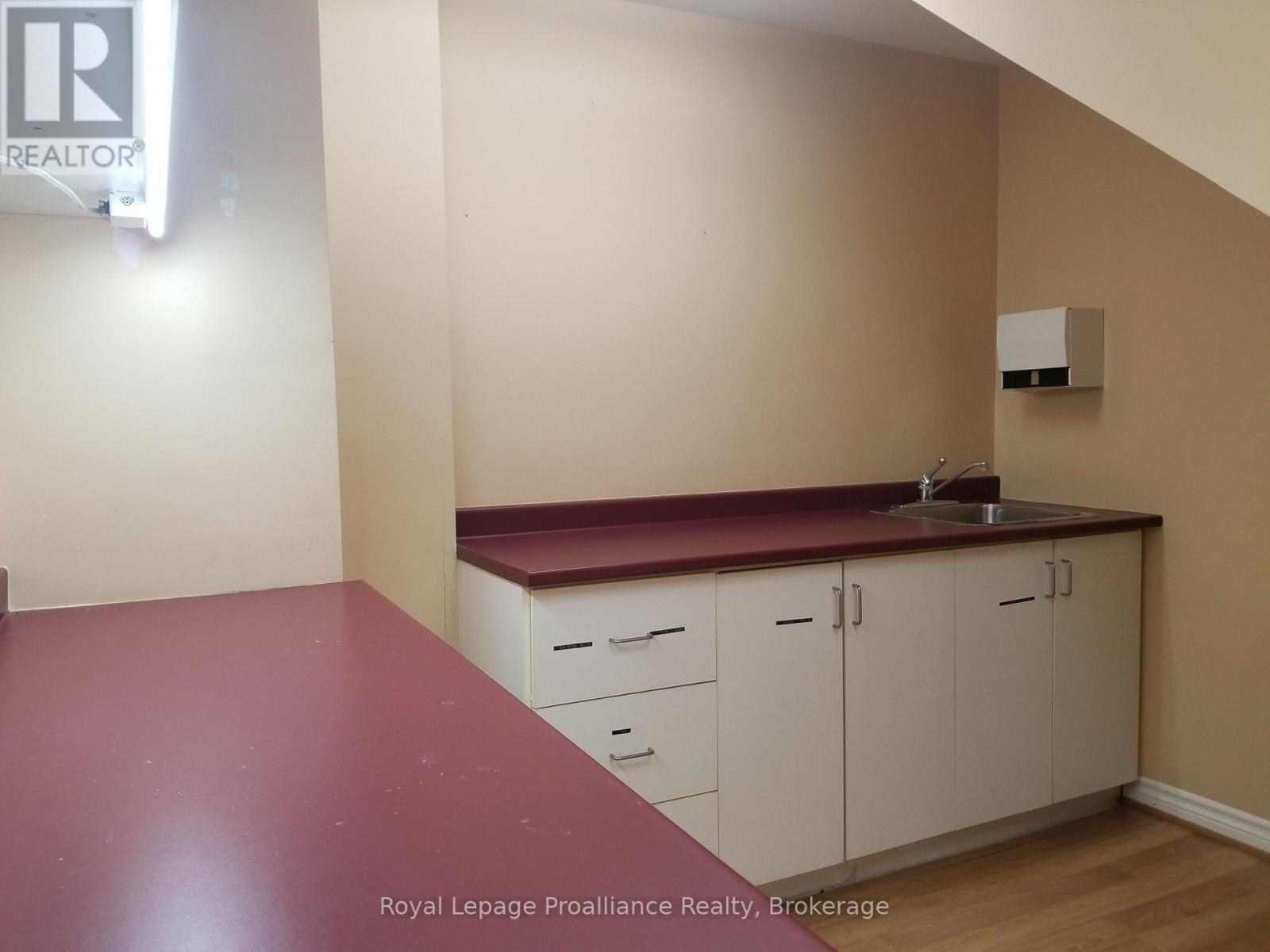 147 Pinnacle Street, Belleville, Ontario  K8N 3A5 - Photo 10 - X13446978