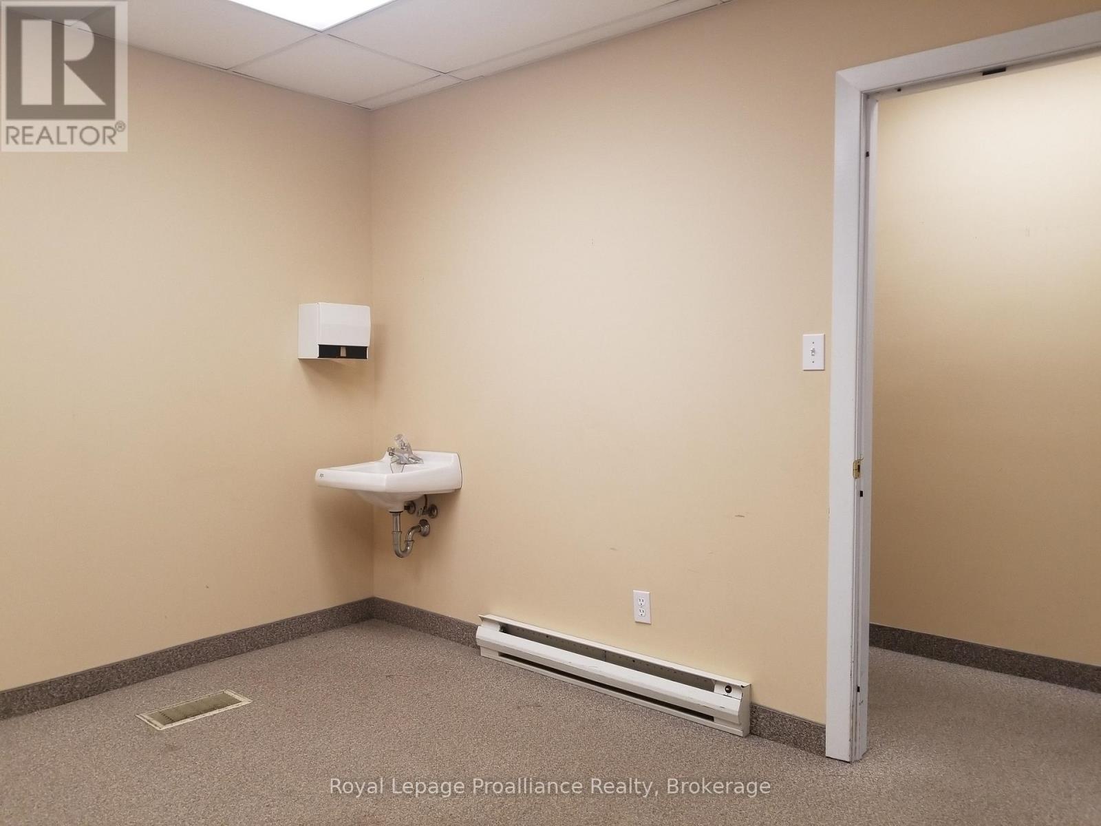 147 Pinnacle Street, Belleville, Ontario  K8N 3A5 - Photo 6 - X13446978