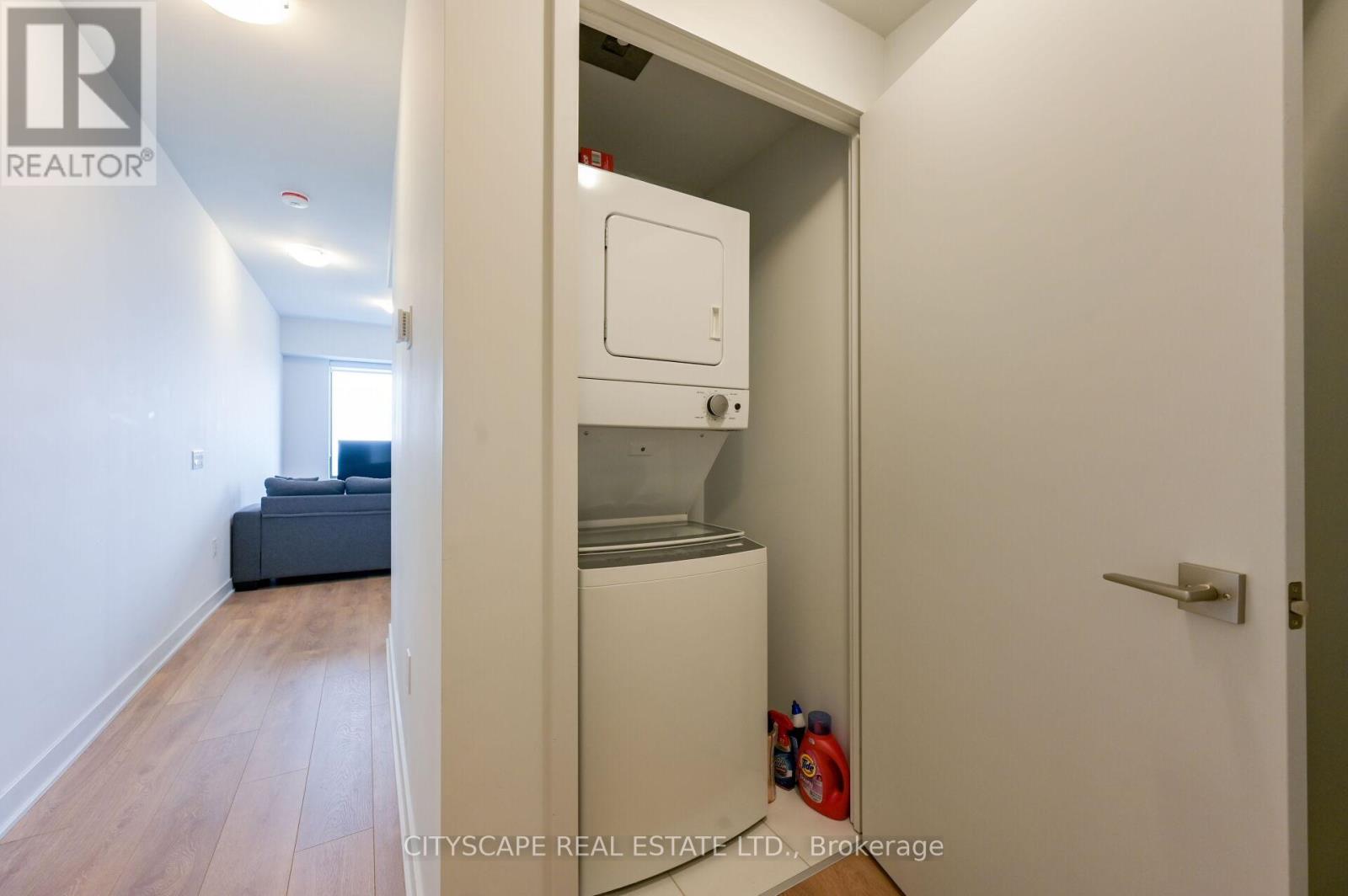 1208 - 2920 Highway 7 Road, Vaughan, Ontario  L4K 0P4 - Photo 11 - N13448354