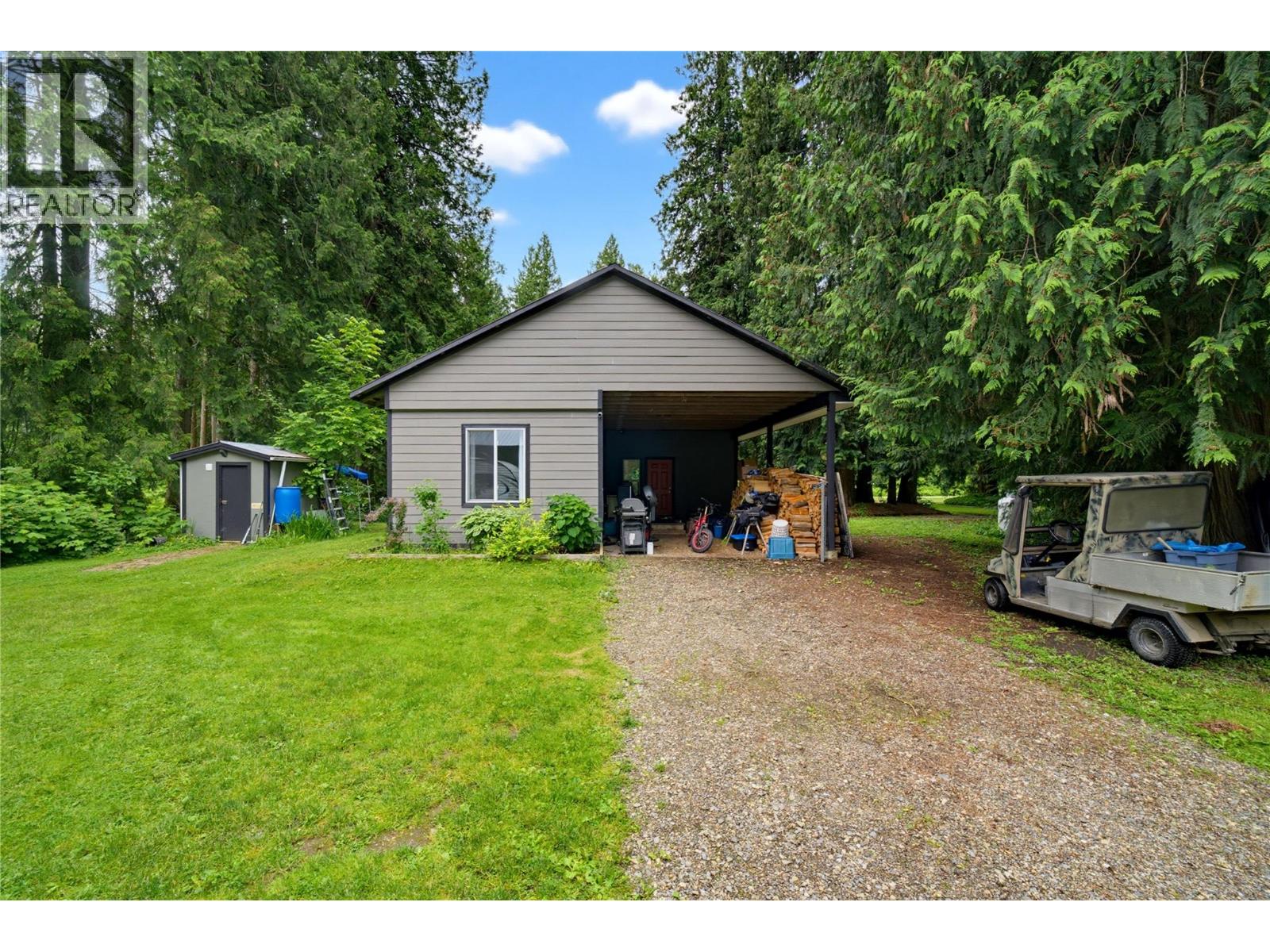 1989 Bundus Road, Sicamous, British Columbia  V0E 2V5 - Photo 32 - 10391390