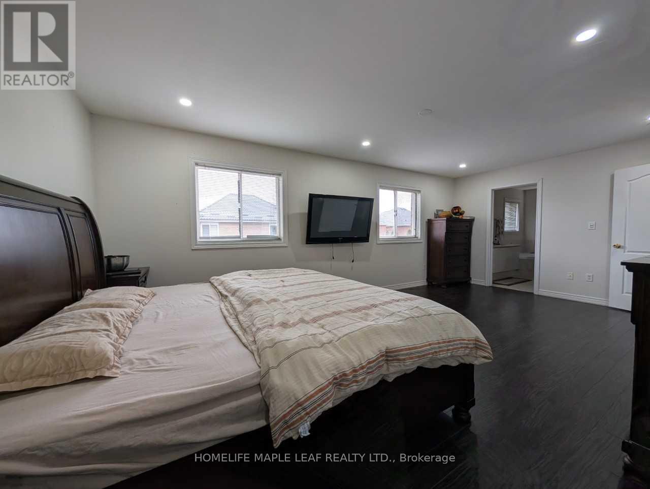 342 Van Kirk Drive, Brampton, Ontario L7A 1V5 - Photo 11 - W13448344