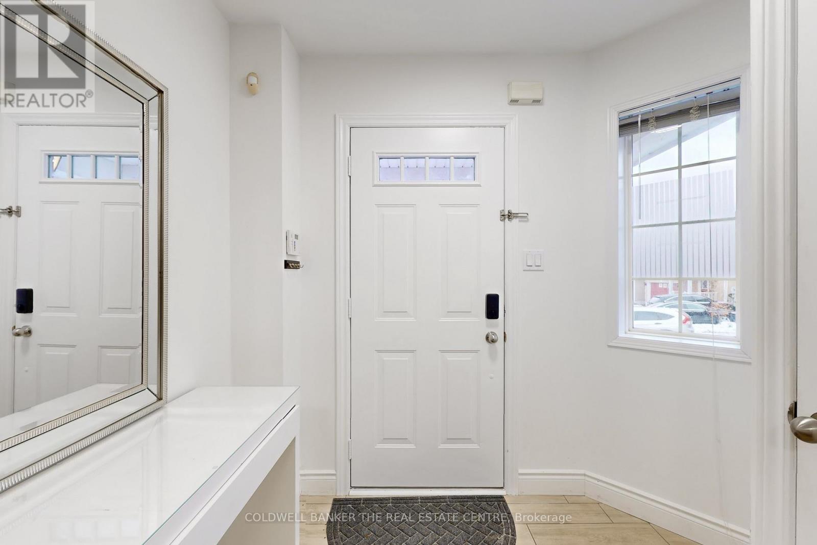 217 Stonebriar Drive N, Vaughan, Ontario  L6A 4A3 - Photo 14 - N12797458