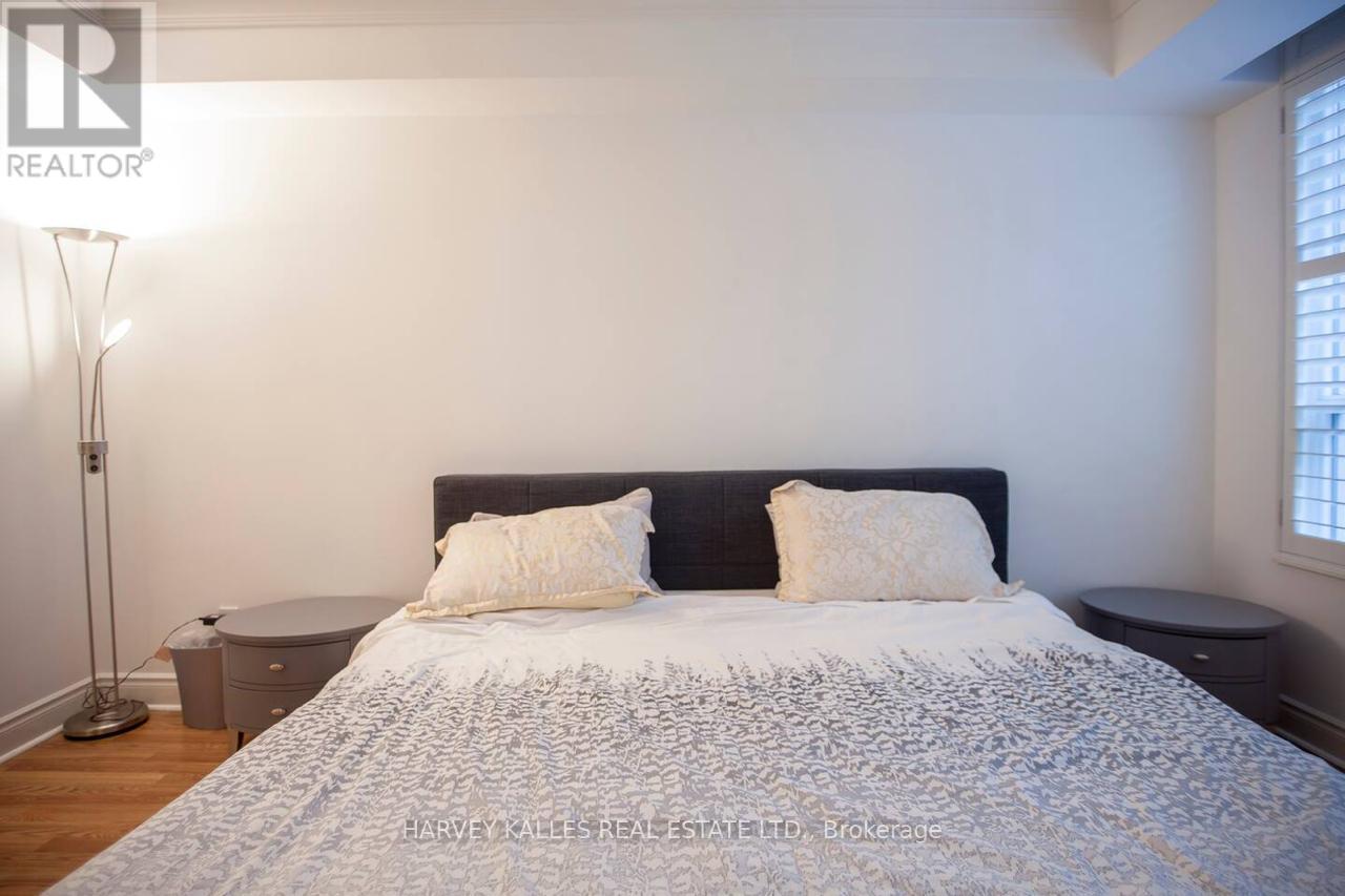 221 - 38 William Carson Crescent, Toronto, Ontario  M2P 2H2 - Photo 14 - C13444254