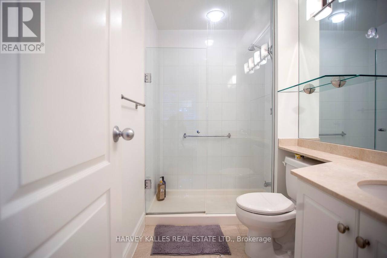 221 - 38 William Carson Crescent, Toronto, Ontario  M2P 2H2 - Photo 15 - C13444254