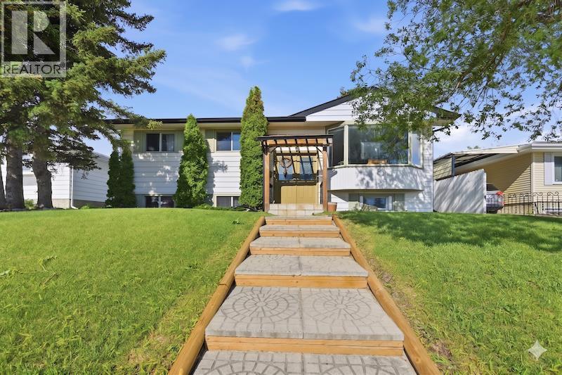 7115 Huntercrest Road NW, Calgary, Alberta