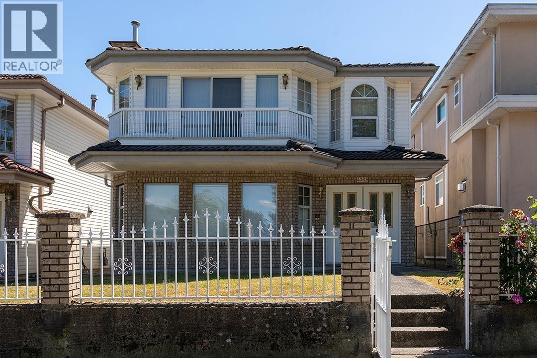 4368 PANDORA STREET