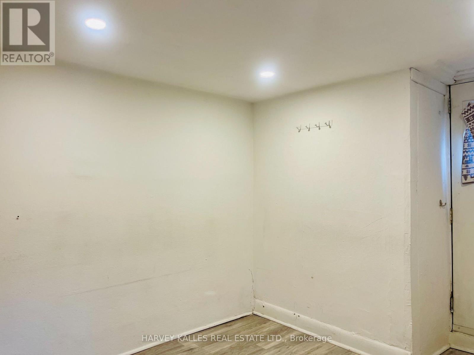 Basement - 218 Heath Street W, Toronto, Ontario  M5P 1N7 - Photo 12 - C13448406