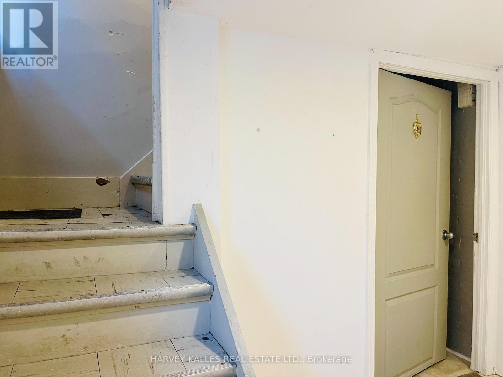 Basement - 218 Heath Street W, Toronto, Ontario  M5P 1N7 - Photo 4 - C13448406