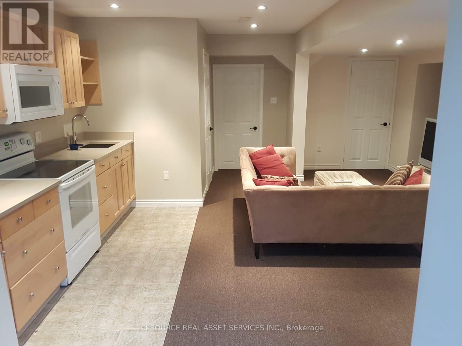 12 Iondale Place, Toronto, Ontario  M1K 3B2 - Photo 16 - E13441510