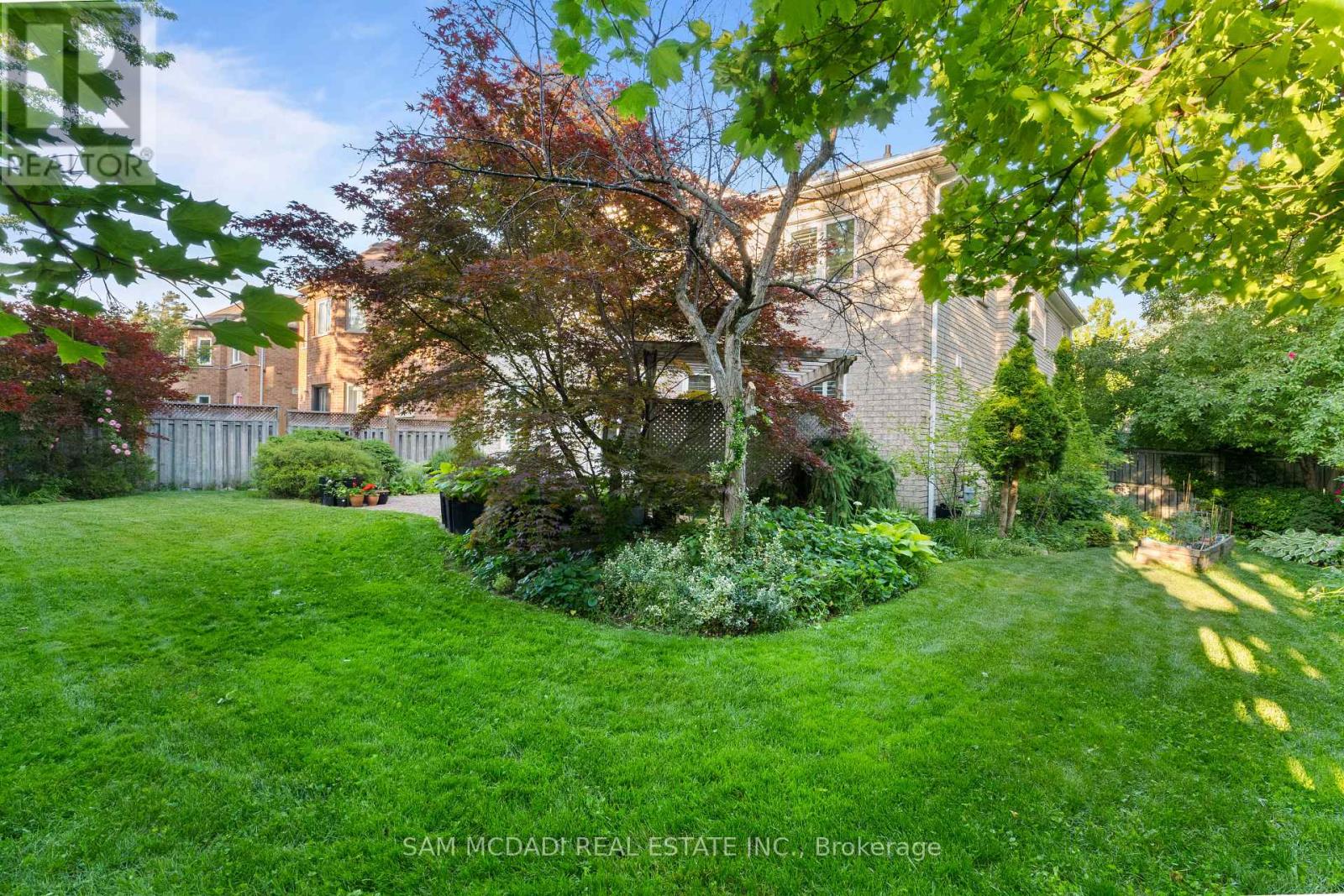 5396 Planter's Wd Court, Mississauga, Ontario  L5M 5V2 - Photo 32 - W13431788