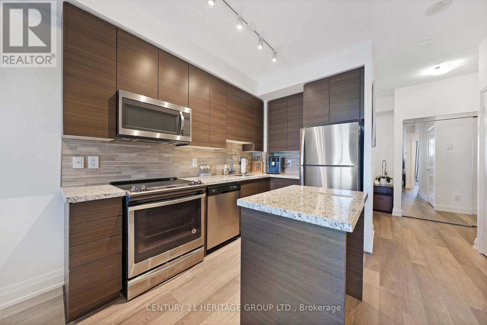 2206 - 3600 Hwy 7, Vaughan, Ontario L4L 0G7 - Photo 10 - N13448386