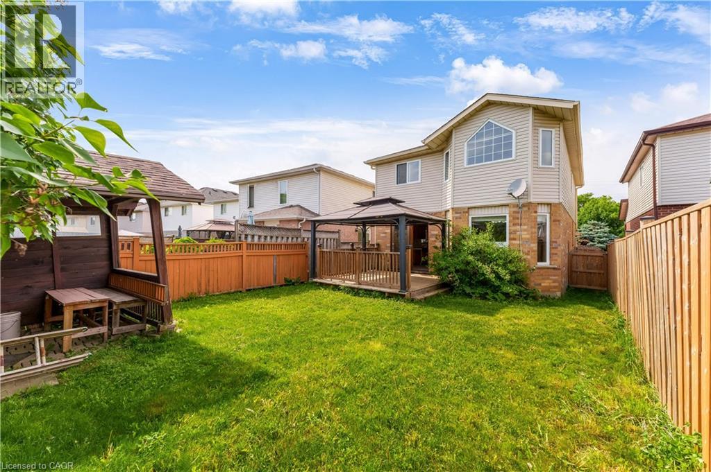 213 Grey Fox Drive, Kitchener, Ontario  N2E 3N7 - Photo 38 - 40838375
