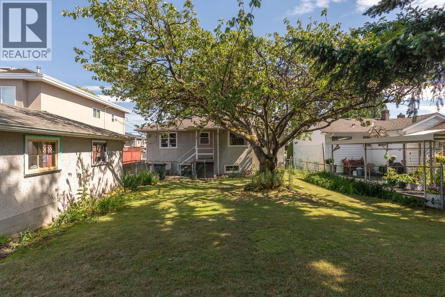 7759 14th Avenue, Burnaby, British Columbia  V3N 2A8 - Photo 14 - R3136118