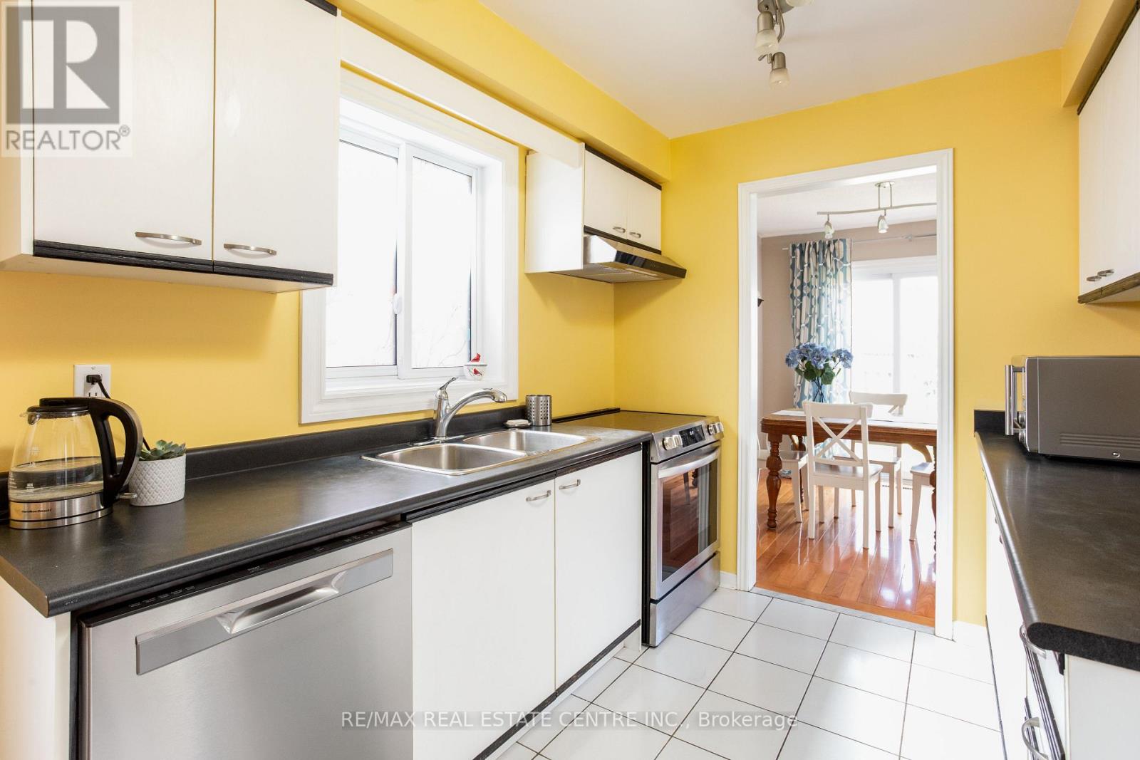 5543 Antrex Crescent, Mississauga, Ontario  L4Z 3T8 - Photo 15 - W13448382