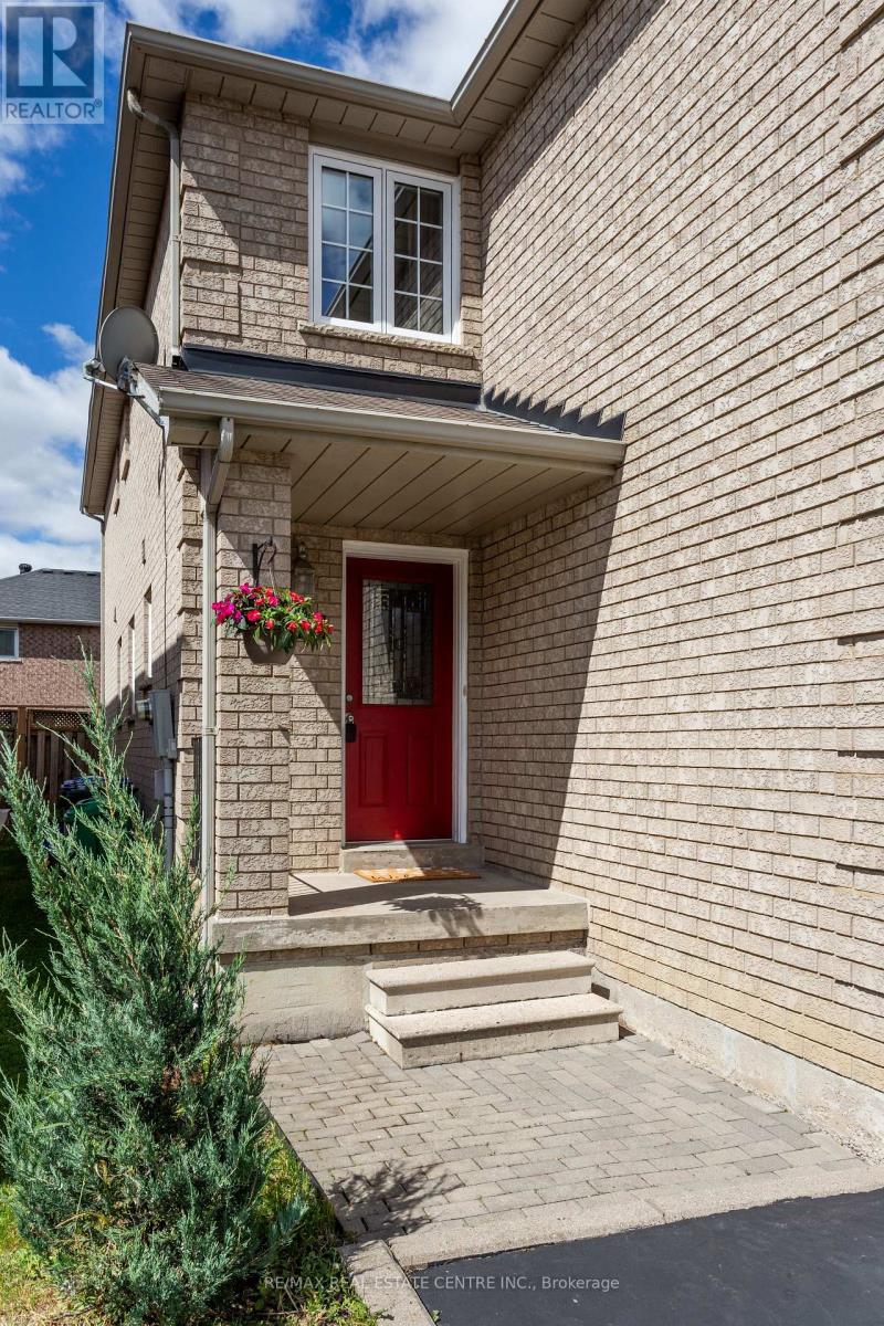 5543 Antrex Crescent, Mississauga, Ontario  L4Z 3T8 - Photo 4 - W13448382