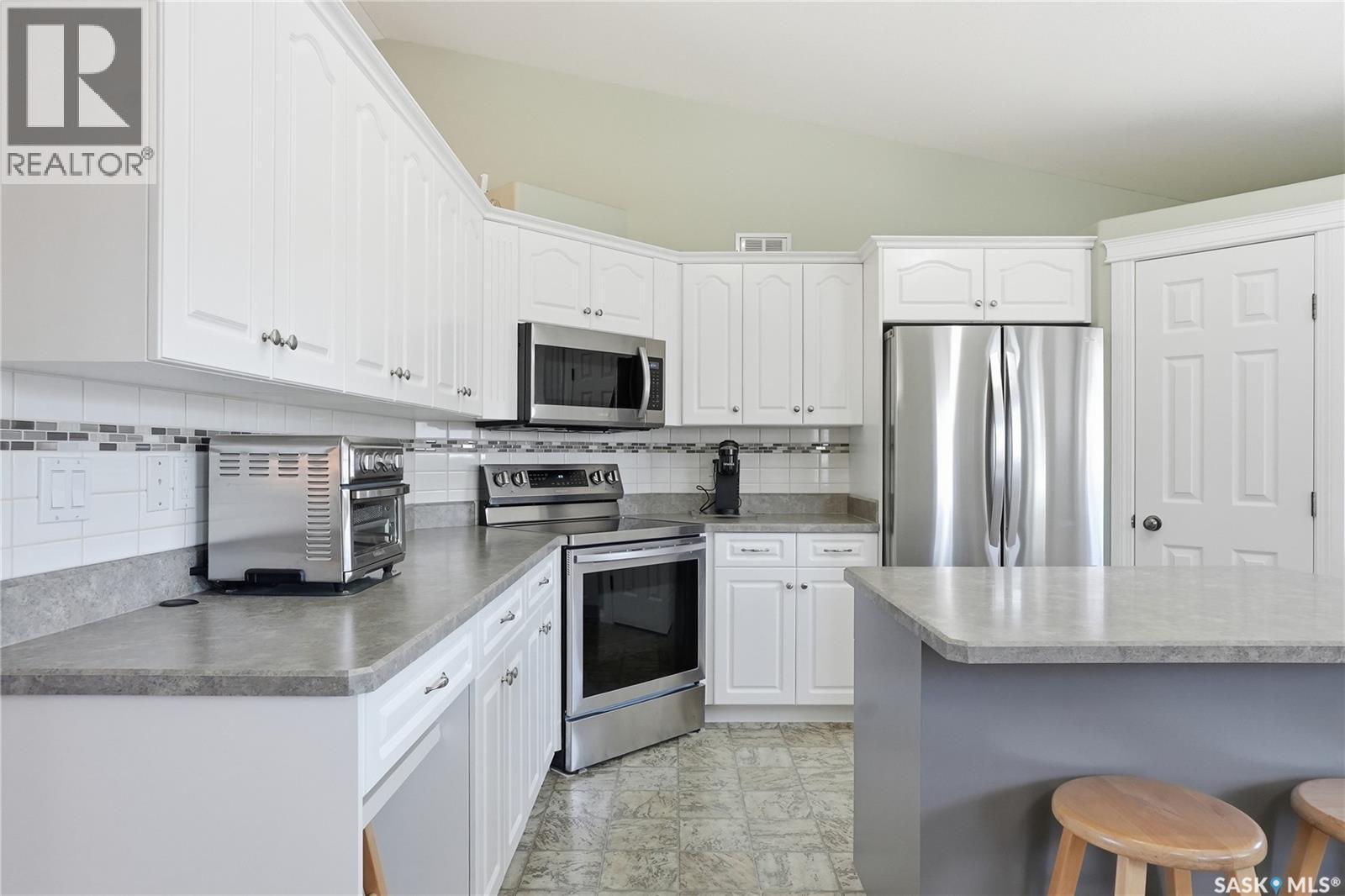 511 Pobran Crescent, Saskatoon, Saskatchewan  S7S 1L4 - Photo 15 - SK039466