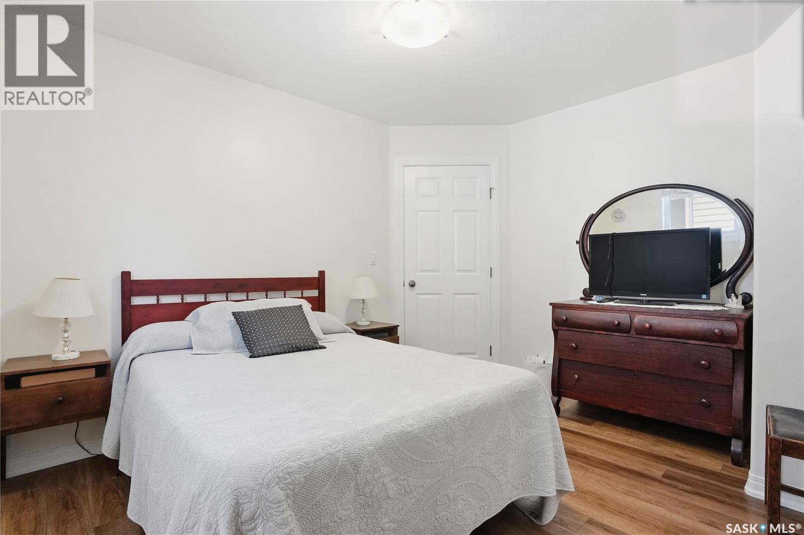 511 Pobran Crescent, Saskatoon, Saskatchewan  S7S 1L4 - Photo 24 - SK039466