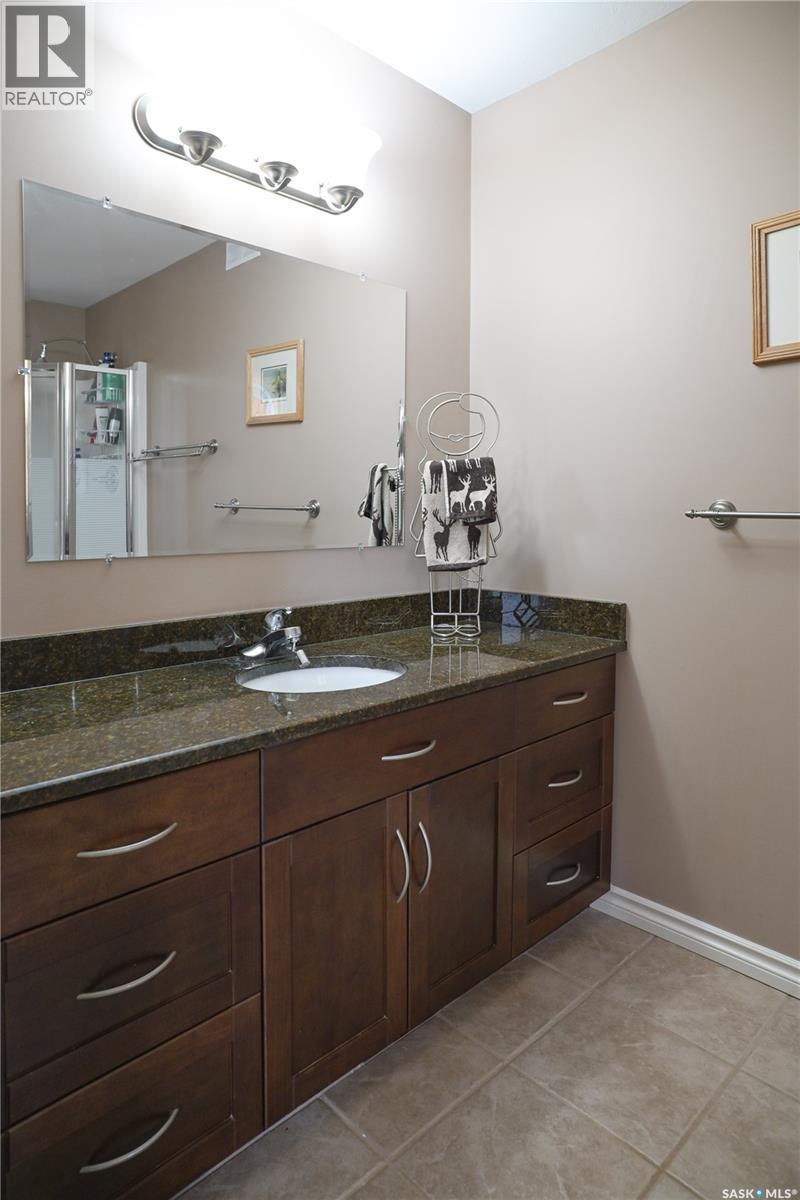319 Stefaniuk Crescent, Saskatoon, Saskatchewan  S7H 0H6 - Photo 18 - SK039444