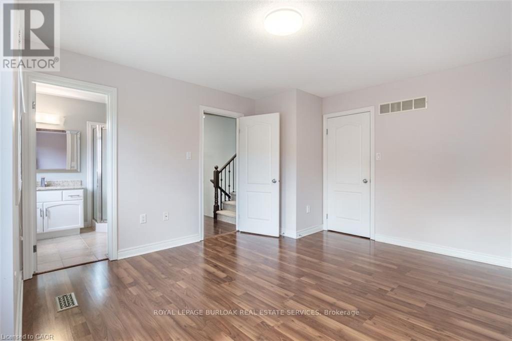 25 Liddycoat Lane, Hamilton, Ontario  L9G 0A7 - Photo 17 - X13448380