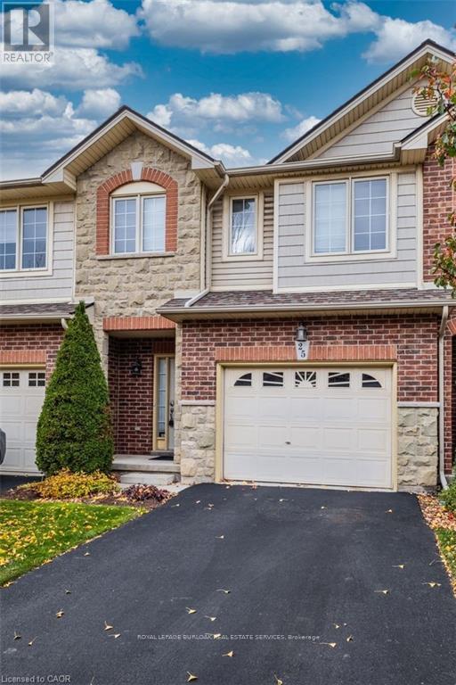 25 Liddycoat Lane, Hamilton, Ontario  L9G 0A7 - Photo 2 - X13448380
