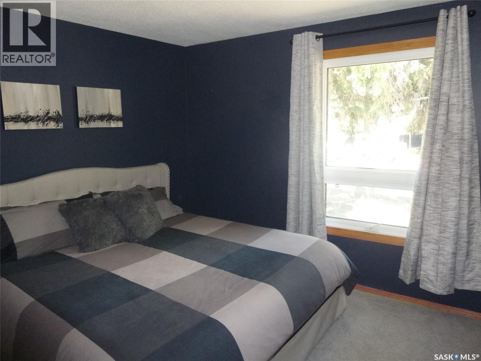 4227 Castle Road, Regina, Saskatchewan  S4S 4N4 - Photo 13 - SK039452