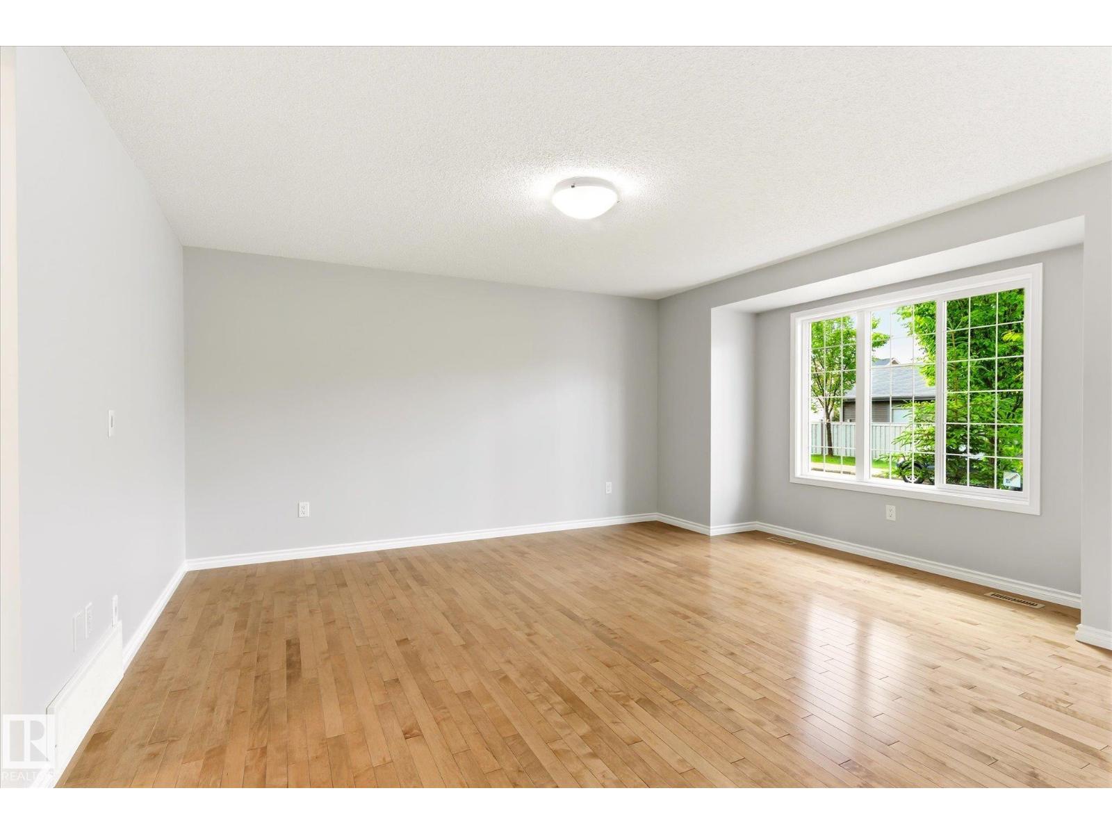 9039 219 St Nw, Edmonton, Alberta  T5T 6Z8 - Photo 12 - E4493840