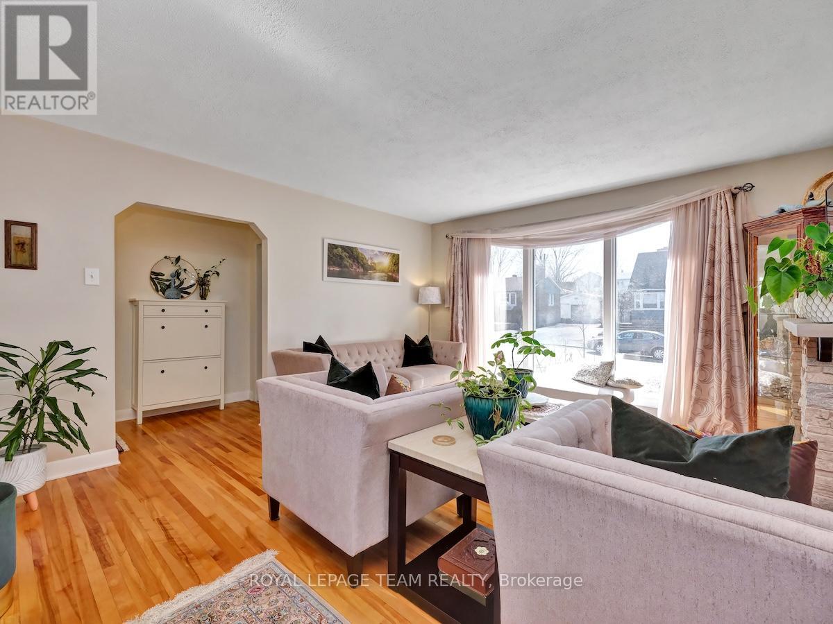 1233 Cheverton Avenue, Ottawa, Ontario  K1H 7P5 - Photo 9 - X13448458