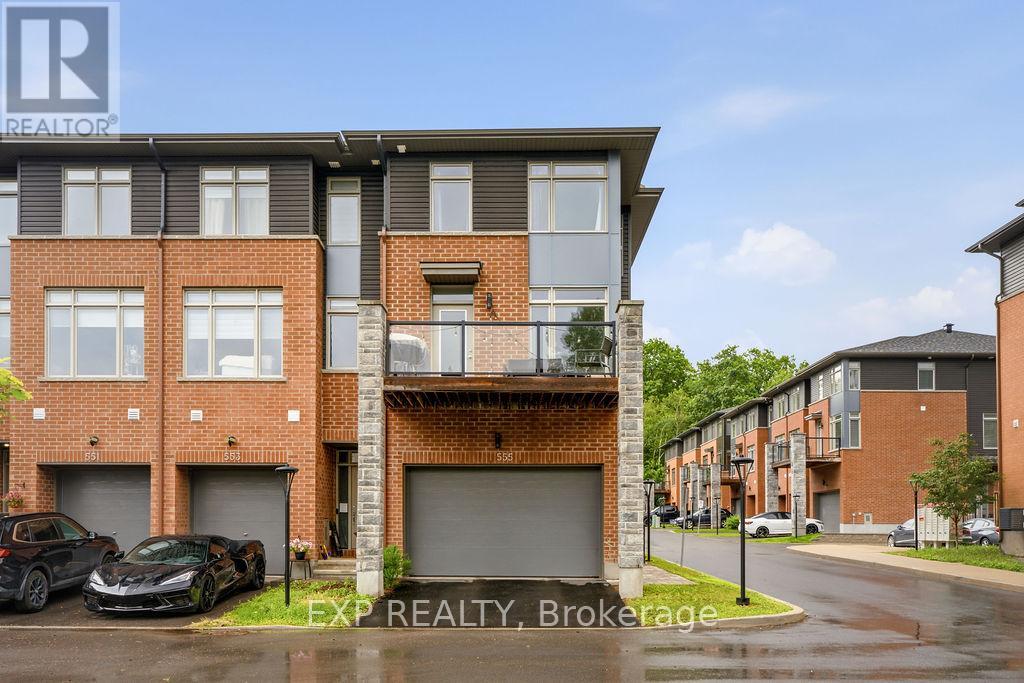 555 Halo Private, Ottawa, Ontario  K1C 0C7 - Photo 2 - X13448486