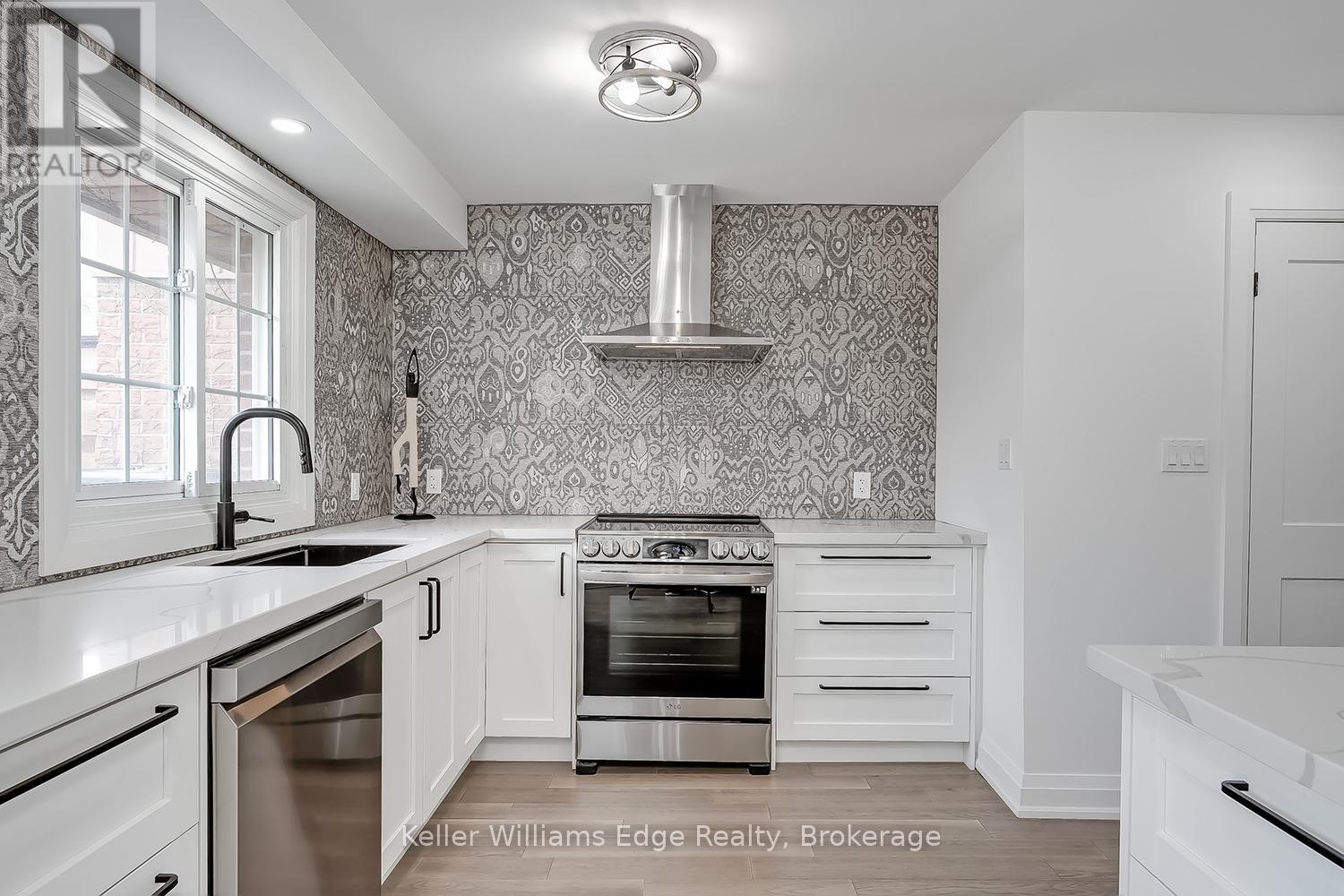 32 - 3049 Glencrest Road, Burlington, Ontario  L7N 3K1 - Photo 17 - W13448436