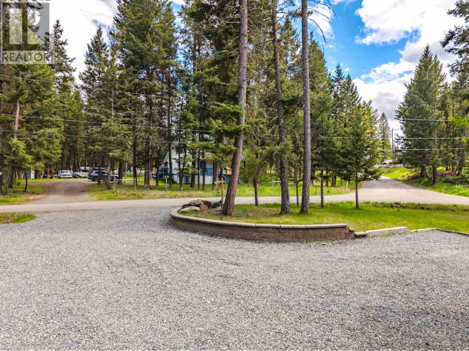 5065 Kinncum Road, 108 Mile Ranch, British Columbia  V0K 2Z0 - Photo 25 - R3136262