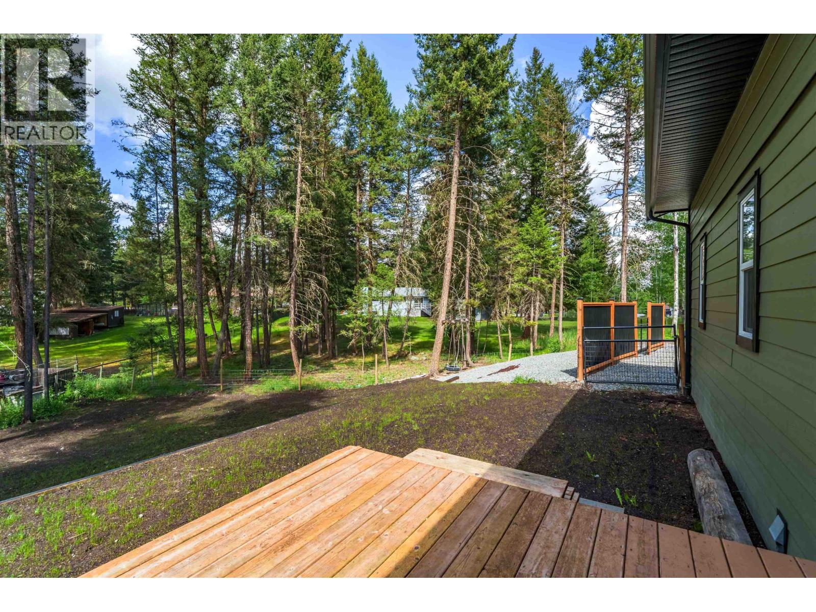 5065 Kinncum Road, 108 Mile Ranch, British Columbia  V0K 2Z0 - Photo 28 - R3136262