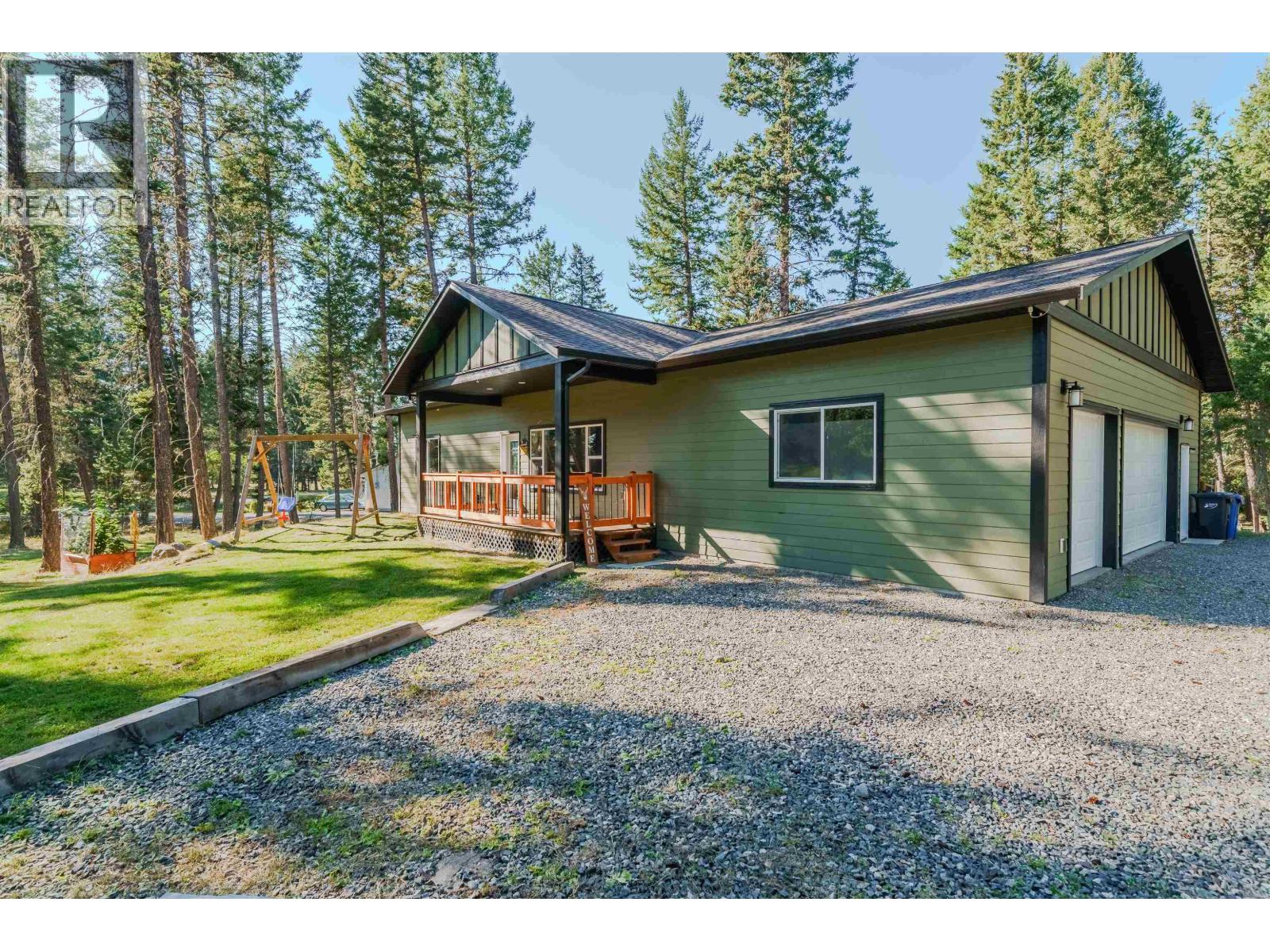 5065 Kinncum Road, 108 Mile Ranch, British Columbia  V0K 2Z0 - Photo 2 - R3136262