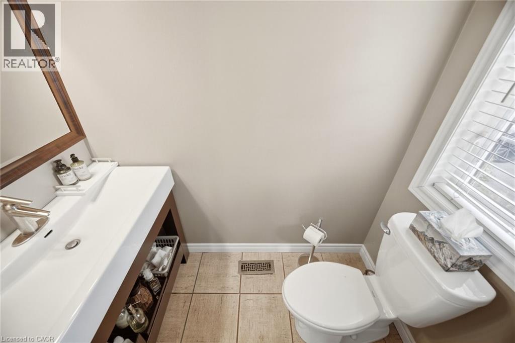 5035 Bidwell Common, Burlington, Ontario  L7L 0A4 - Photo 11 - 40839757