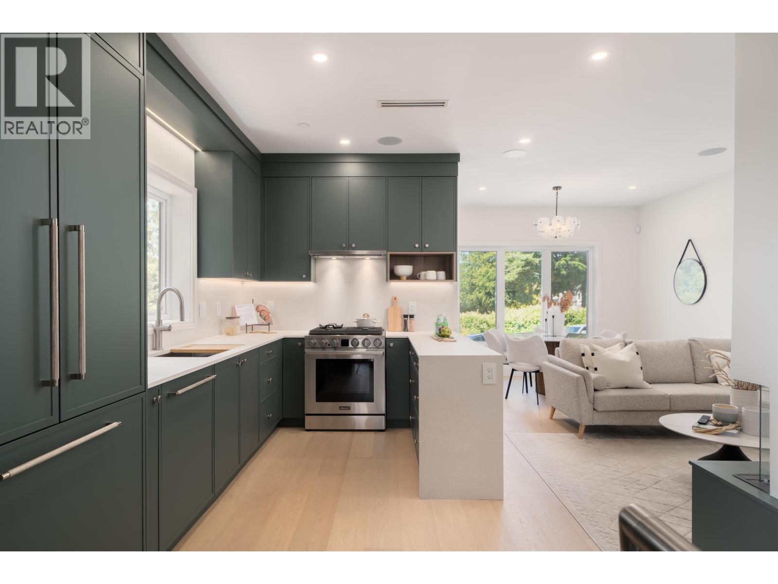 2 8508 East Boulevard, Vancouver, British Columbia  V6P 5E6 - Photo 11 - R3136152