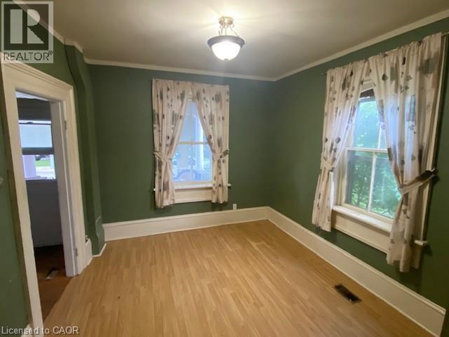 4 S Dunke Street S, Elmira, Ontario  N3B 1Y4 - Photo 7 - 40839761