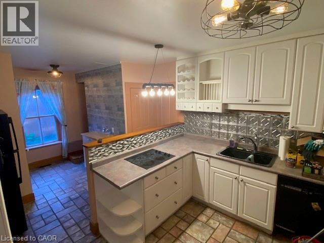 4 S Dunke Street S, Elmira, Ontario  N3B 1Y4 - Photo 9 - 40839761