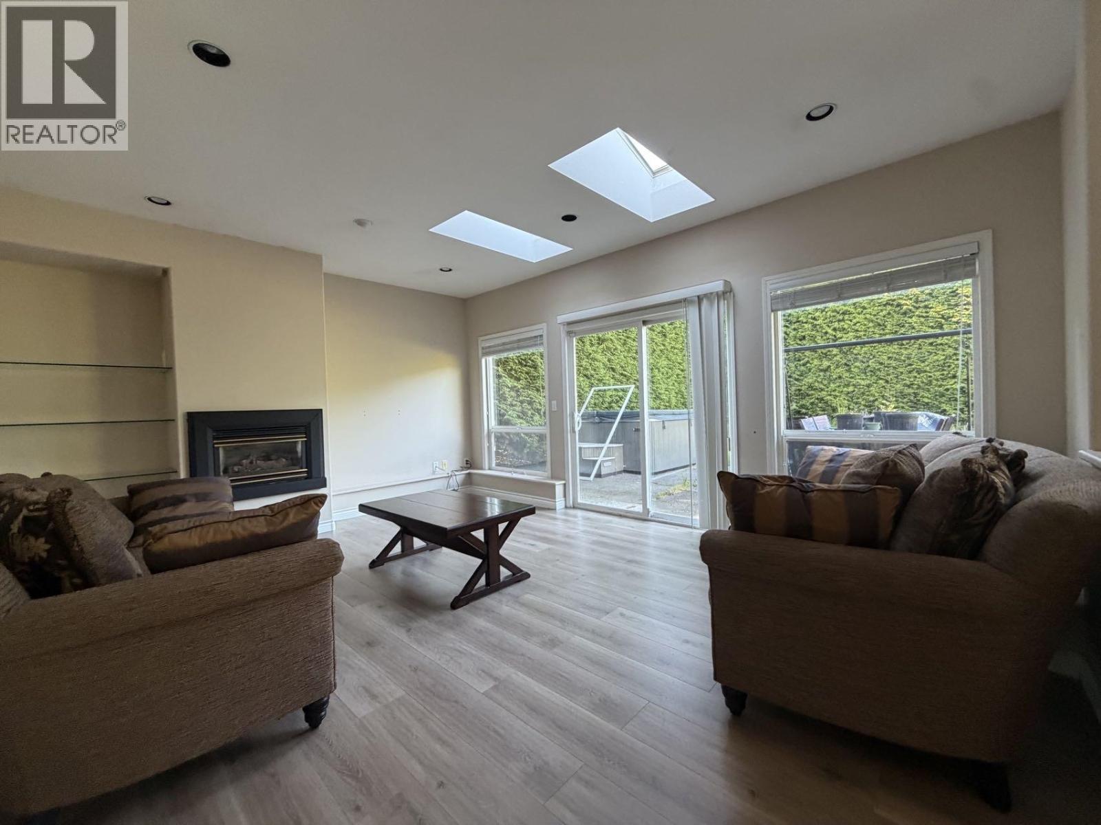 9228 Pinewell Crescent, Richmond, British Columbia  V7A 2C6 - Photo 6 - R3113756