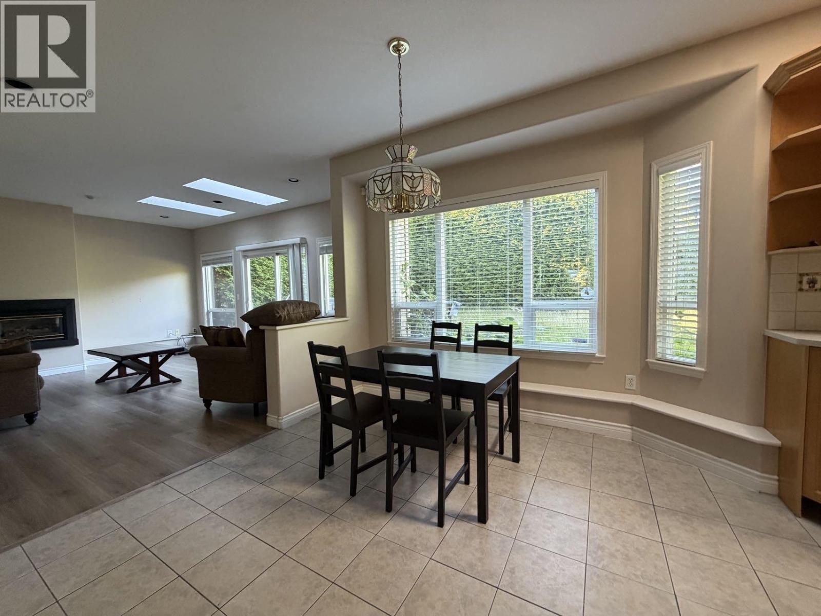 9228 PINEWELL CRESCENT, Richmond, British Columbia