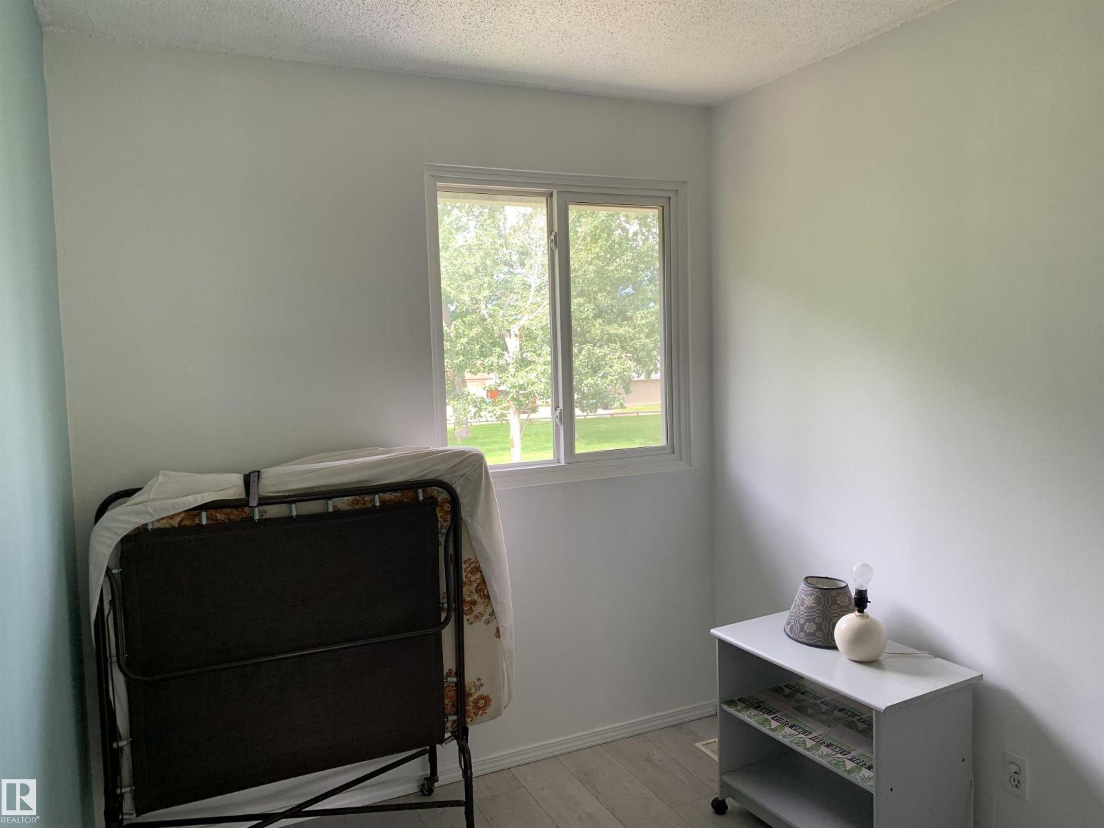 892 Abbottsfield Rd Nw Nw, Edmonton, Alberta T5W 4R4 - Photo 19 - E4483063