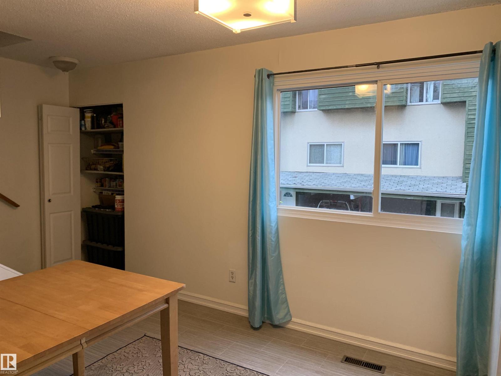 892 Abbottsfield Rd Nw Nw, Edmonton, Alberta T5W 4R4 - Photo 11 - E4483063