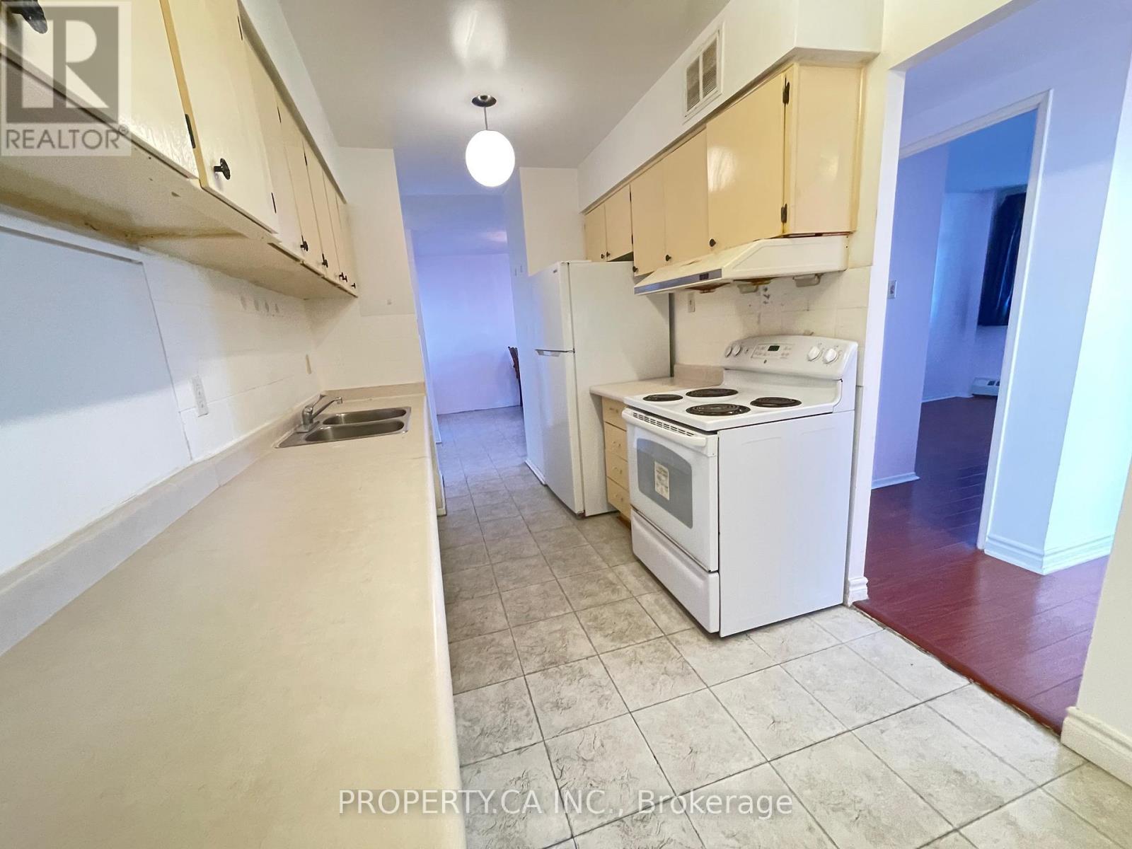 1904 - 2050 Bridletowne Circle, Toronto, Ontario  M1W 2V5 - Photo 10 - E13448432