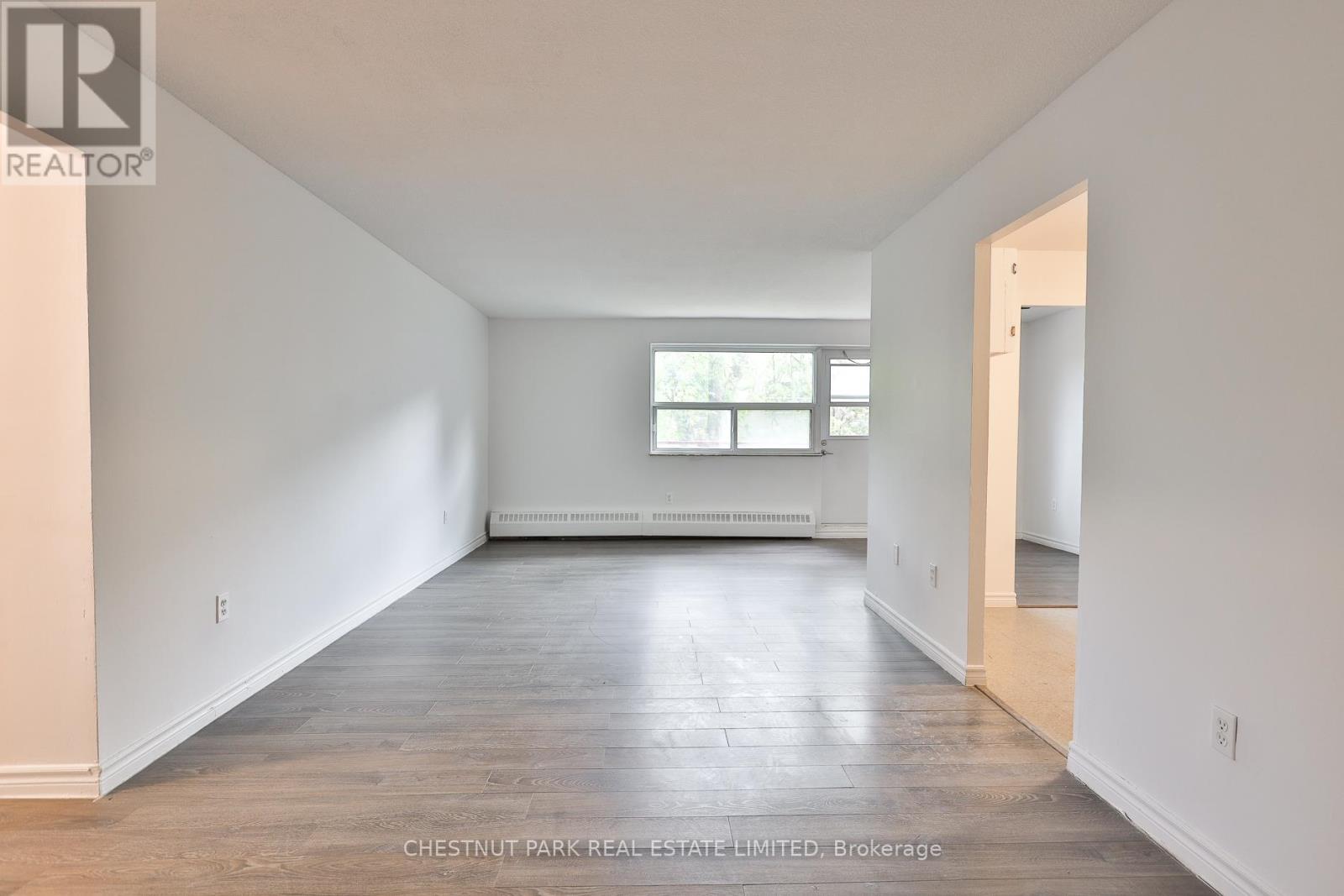 218 - 900 Glen Street, Oshawa, Ontario  L1J 5Z4 - Photo 5 - E13448440